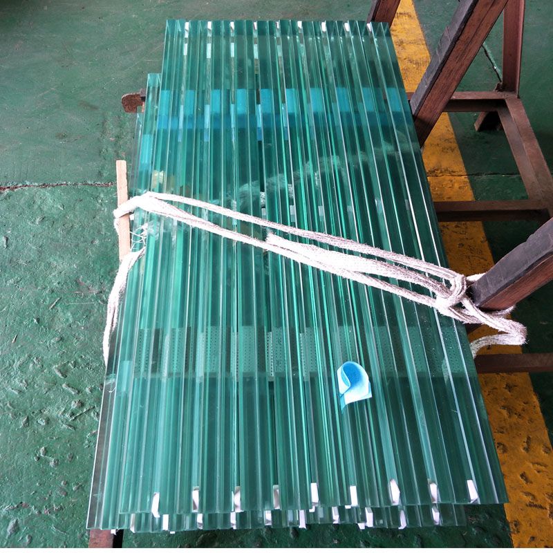 flat shap ultra clear laminated glass 10mm price for floor and staircase