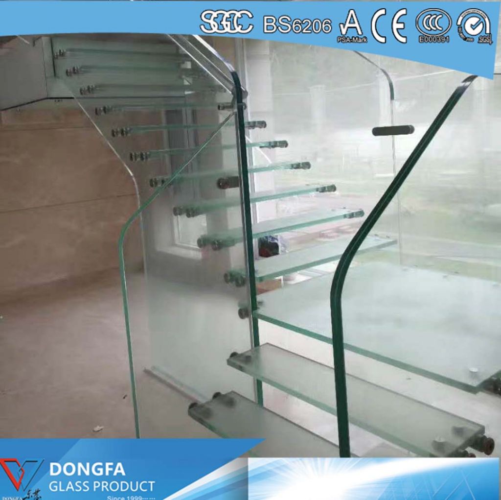 Triple layer Low-iron tempered Sentryglas laminated glass stair tread