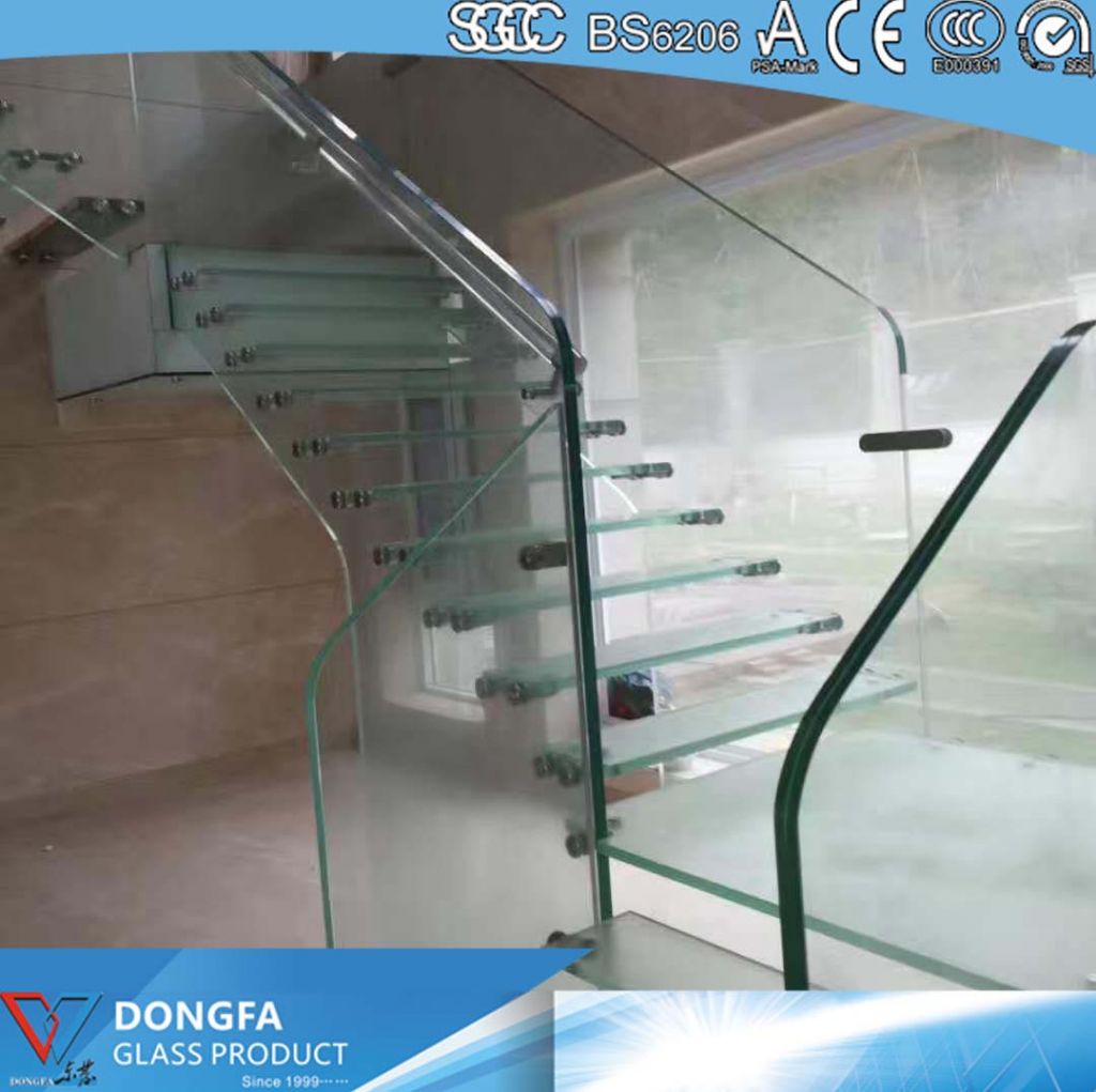 Triple layer extra clear tempered Sentryglas laminated glass stair tread
