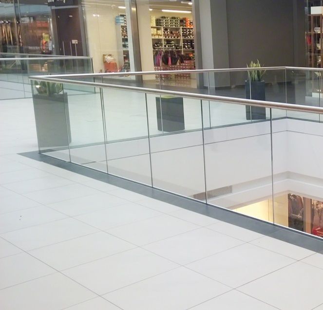 High Safety Interior Railing Designs Tempered Laminated Glass Railing for Shopping Mall