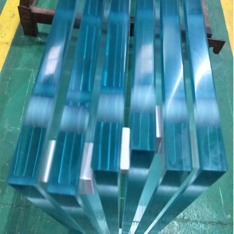 low iron tempered float glass panles