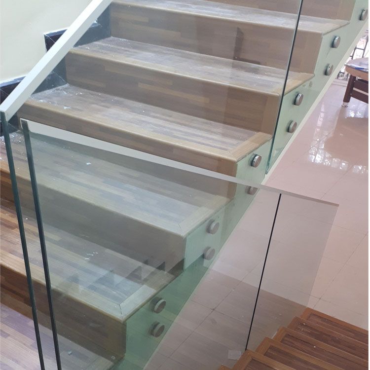 CE standard Commercial Aluminum 12mm Clear Tempered Safety Glass Railing