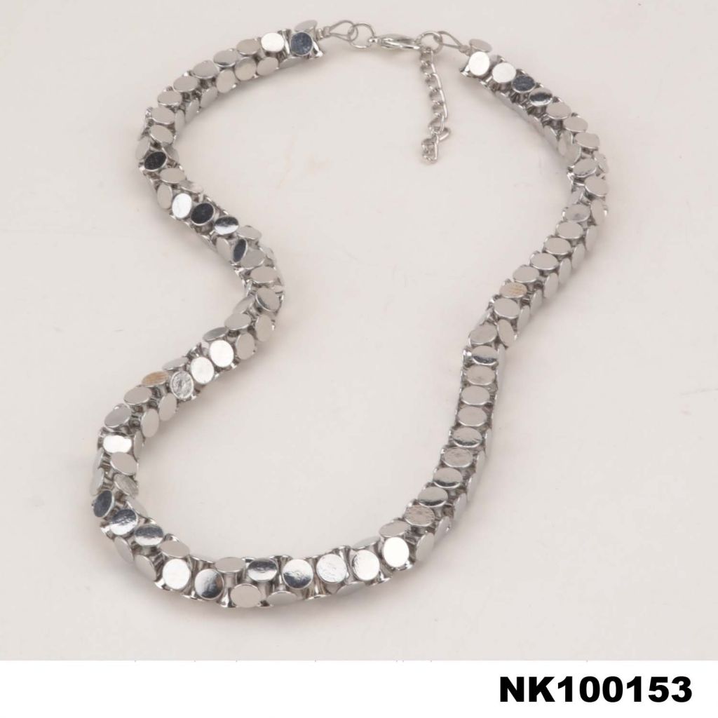 Metal Alloy Necklace