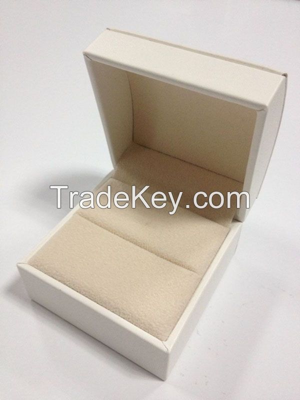 White Color Beautiful Jewelry Leather Box