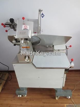 The meat slicer making machine