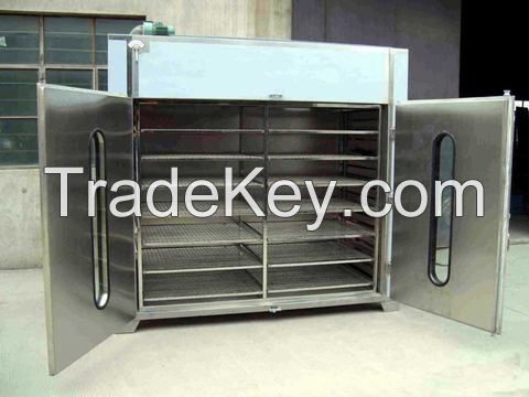 The vegetable and fruit drying machine