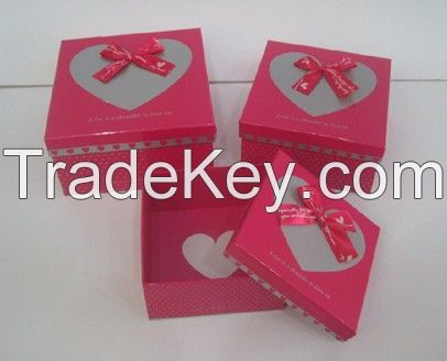 Packing Box with Ribbon
