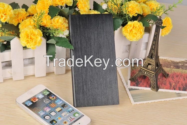 Hot Selling 10000 mah Colorful Thin Power Bank for Cellphone/iPad/Tablet