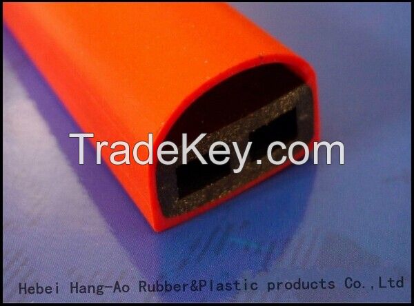 Fireproofing swell rubber seal