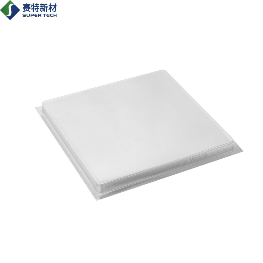 Vacuum Insulation Panel for High-Temperature Environments From 196 to 800Ã‚Â° C and for Ovens
