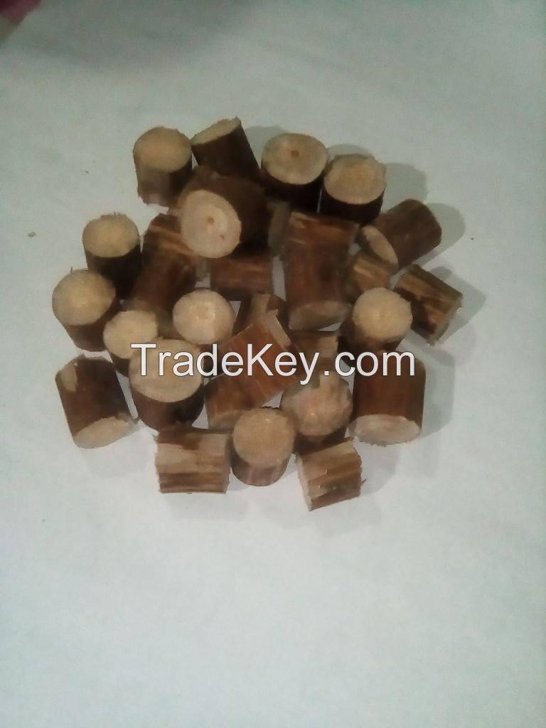 cinnamon firewood for barbecue