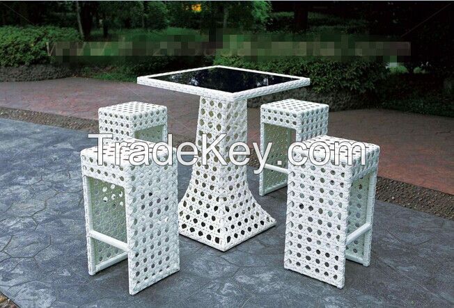 Rattan bar set