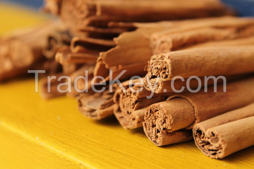 Organic Ceylon Cinnamon from Sri Lanka