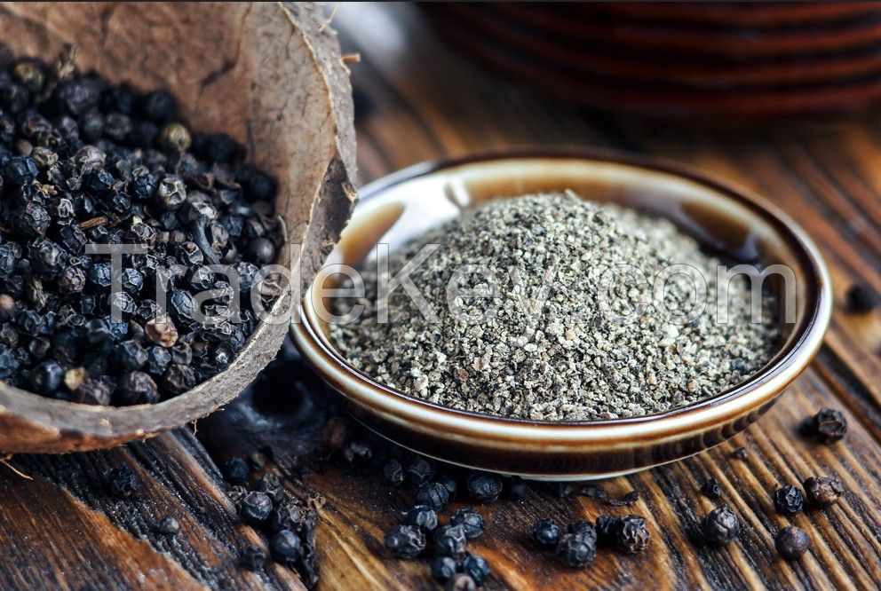 Organic Black Pepper - Whole