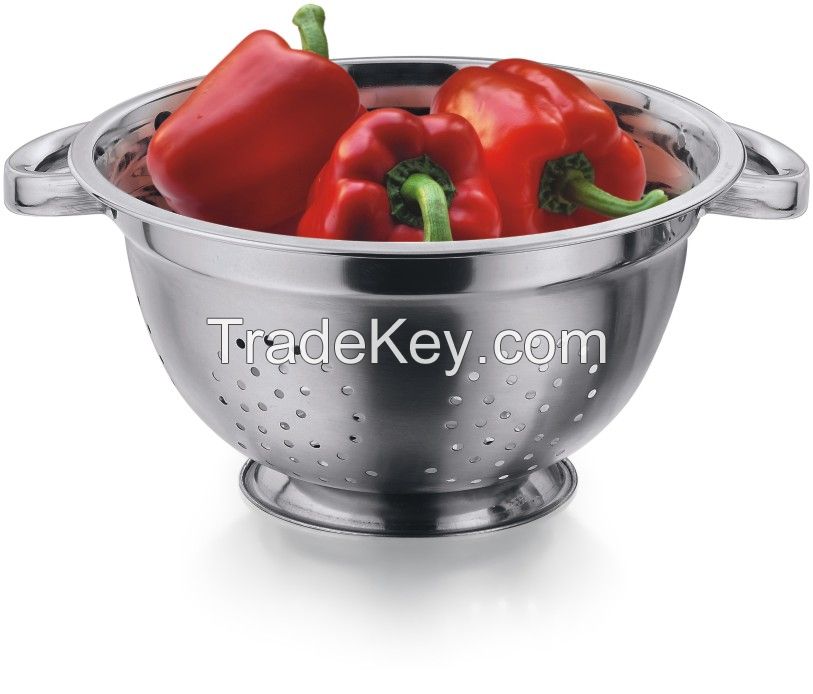 German Colander With Riveted Pipe Handle