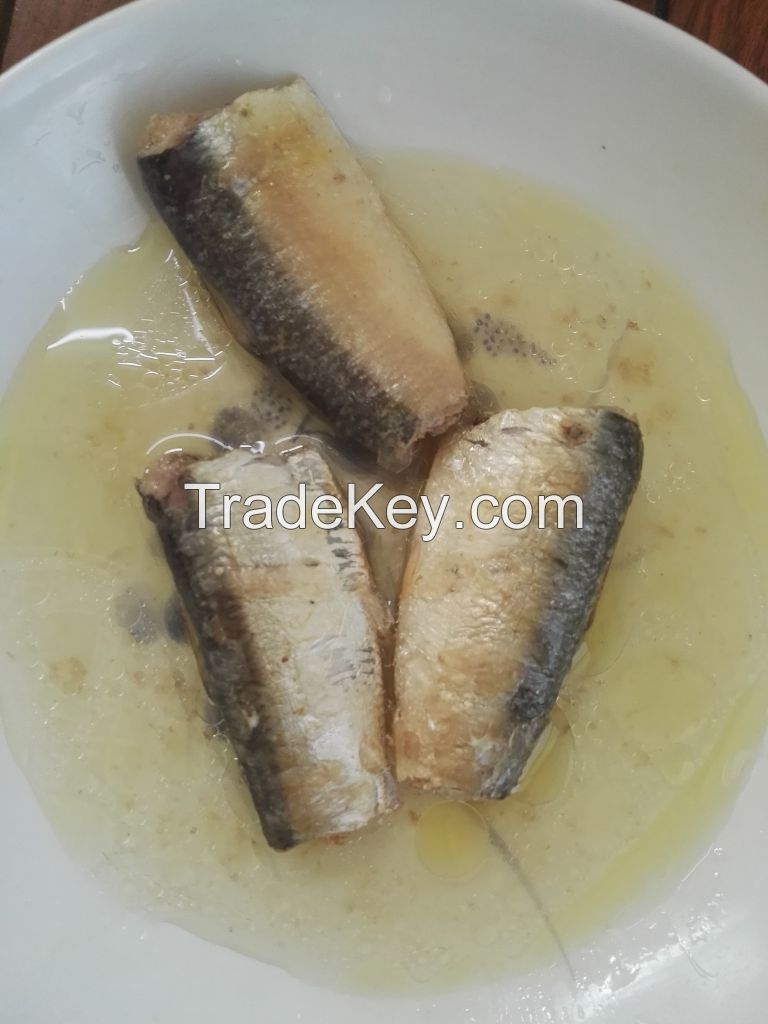 Sardine Pilchards in tomato sauce or in brine or in oil 425G 155G