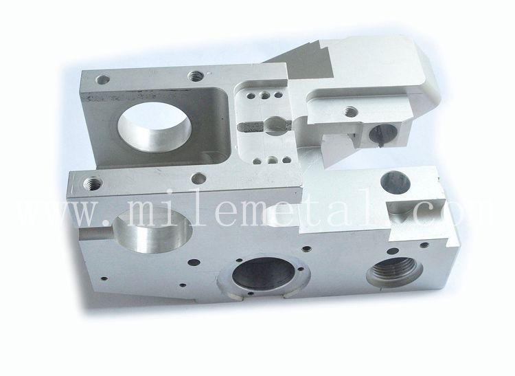 High Precision aluminum CNC Machining Parts / cnc milling parts / OEM