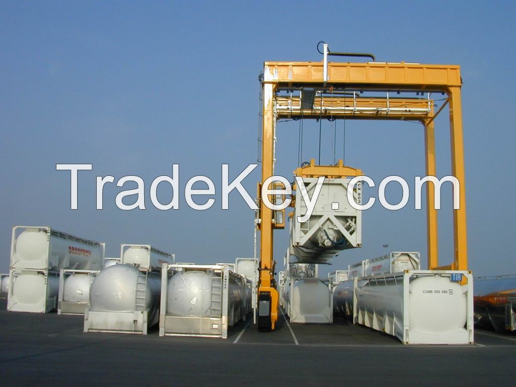 Isoloader Rubber Tyred Gantry Container Handling Straddle Carrier