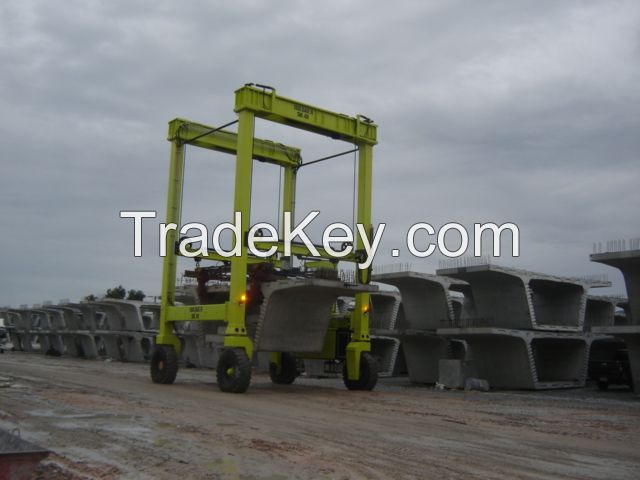 Isoloader Heavy Lift Material Handling Straddle Carrier