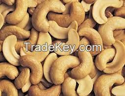 raw cashew nuts