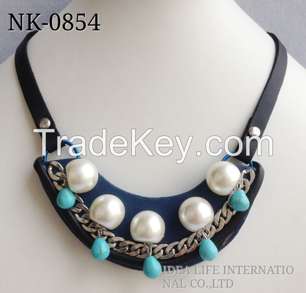 necklace with national flavor