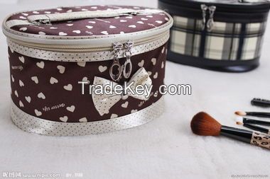 cosmetic bags