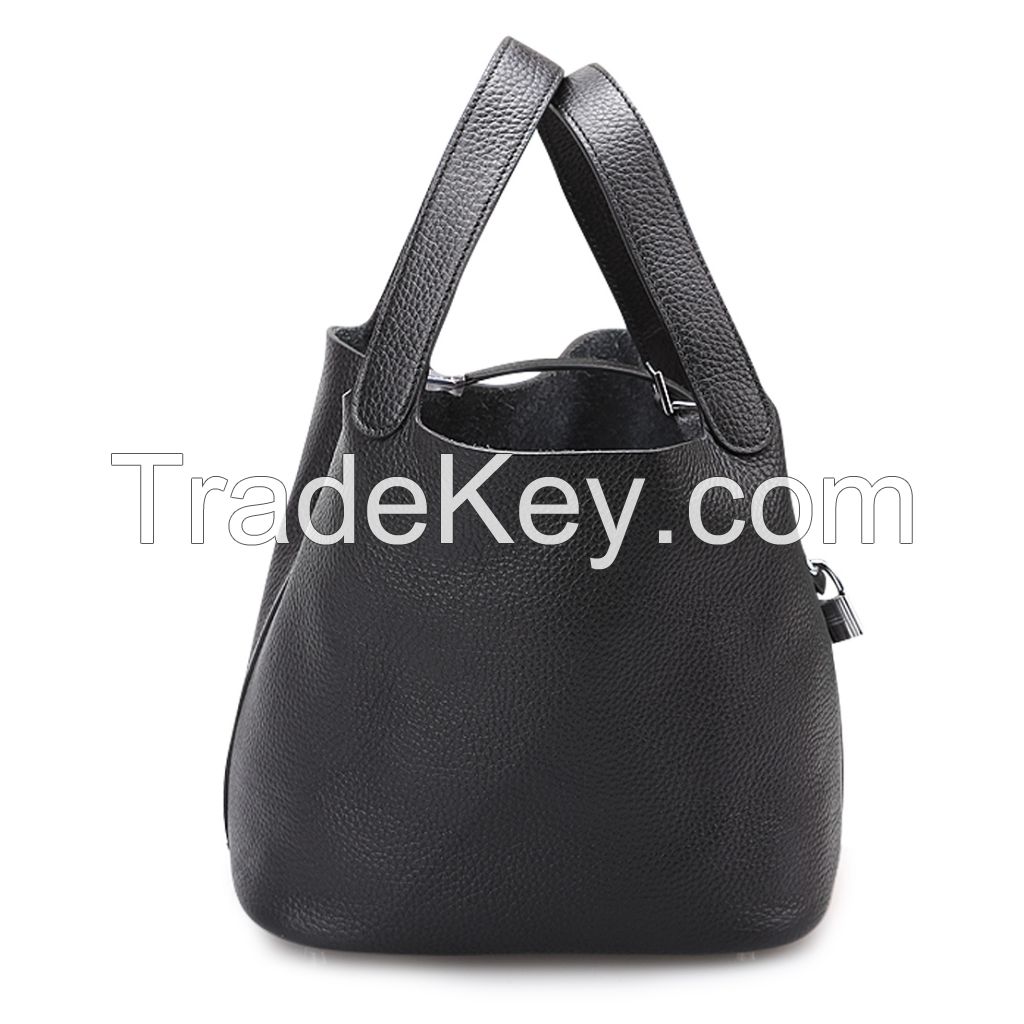 genuine leather women shoulder bags , genuine leather women bags black color