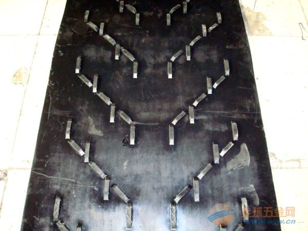 Fire-resistant steel cord conveyor belt