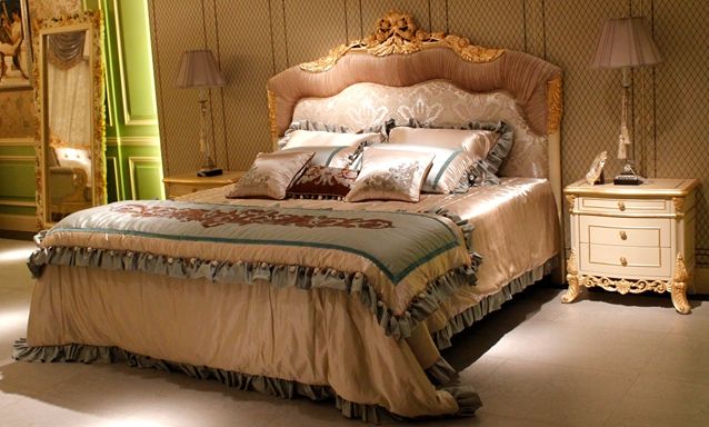 King Beds classic bed royal luxury bed solid wood bed supplier Italy style FB-168