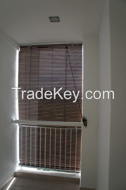 Outdoor blinds