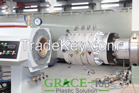 Plastic pipe extrusion line