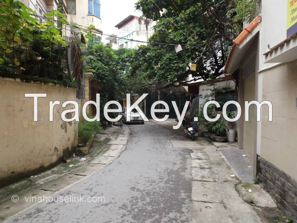 The high quality apartment for rent with a comfortable bedroom in Dao Tan, Ba Dinh