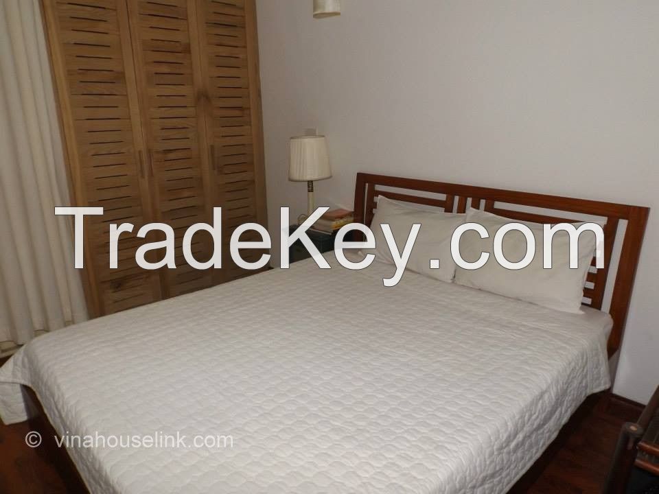 The high quality apartment for rent with a comfortable bedroom in Dao Tan, Ba Dinh