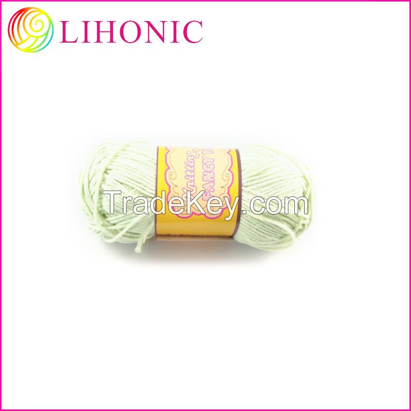 acrylic yarn