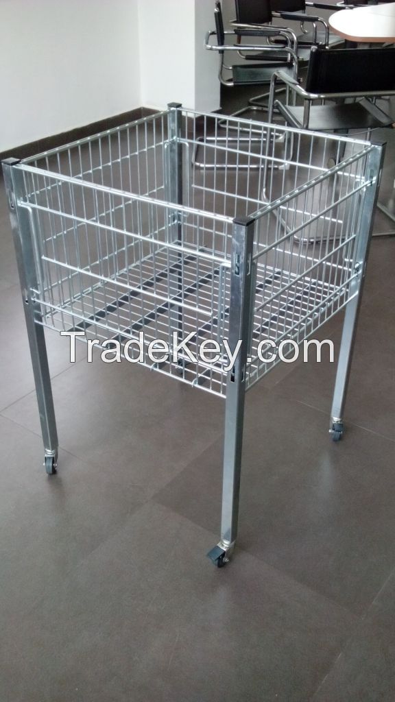 Foldable metal wire promotion basket for supermarket