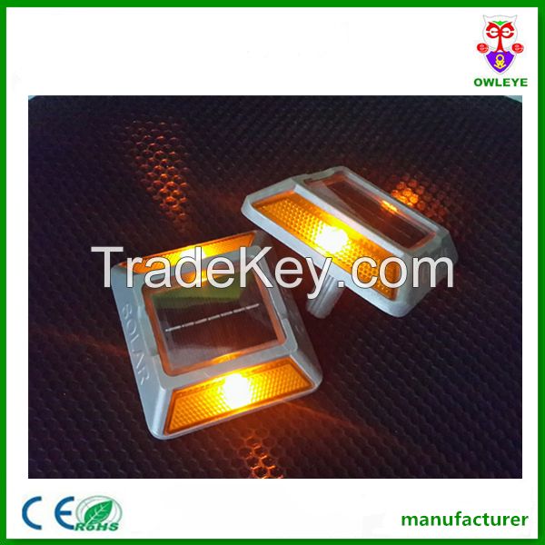 LED Aluminium Cat Eye Solar Road Studs Driveway Light