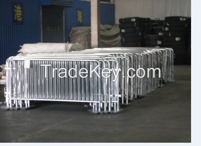 hot dipped galvanized steel barricades