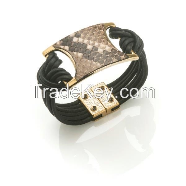 Brazilian Handmade leather bracelet  with python leathers