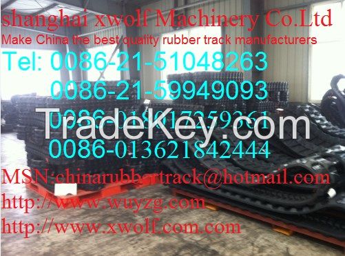 Rubber crawler rotary drilling rig
