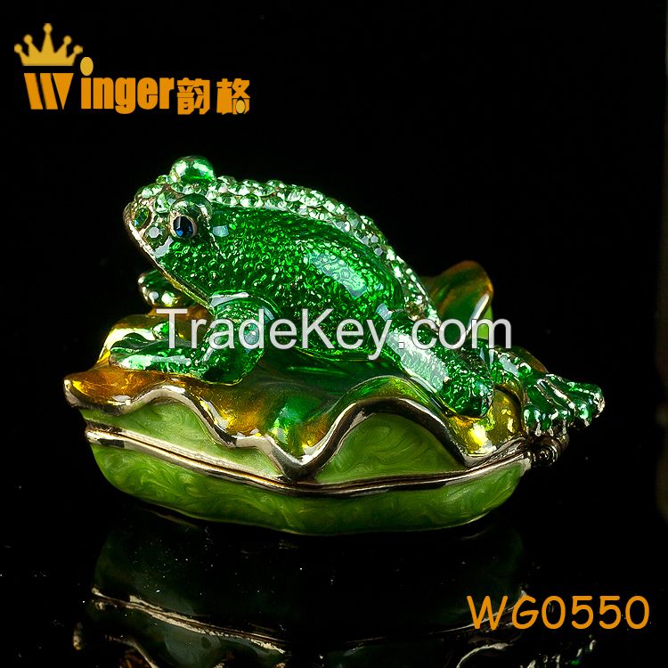 2015 Vintage Frog on Lotus Figurine Collection Crystal Animal Trinket Box Casket DIY Home Decoration Souvenir Gift Metal Crafts
