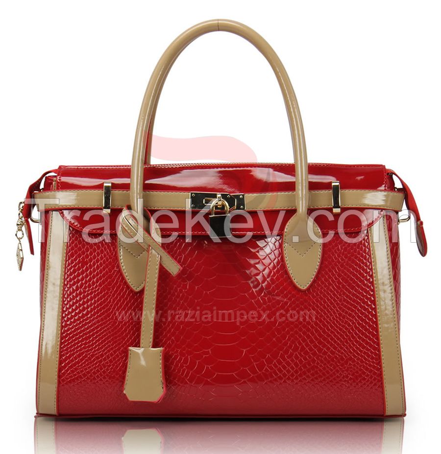 Ladies fashion handbag