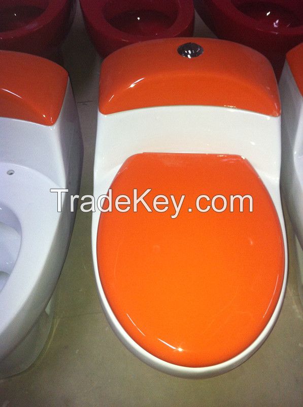 chaozhou ceramic bathroom siphonic one piece toilet with S-trap 300mm