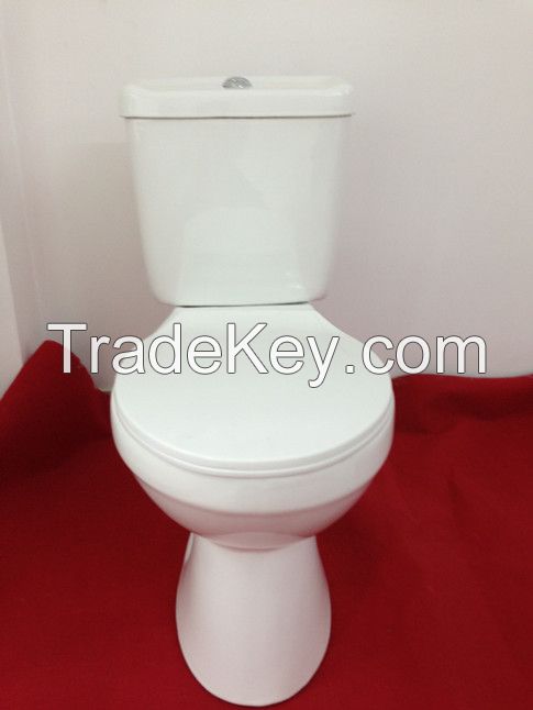 chaozhou ceramic bathroom Siphonic two piece toilet with S-trap 300mm