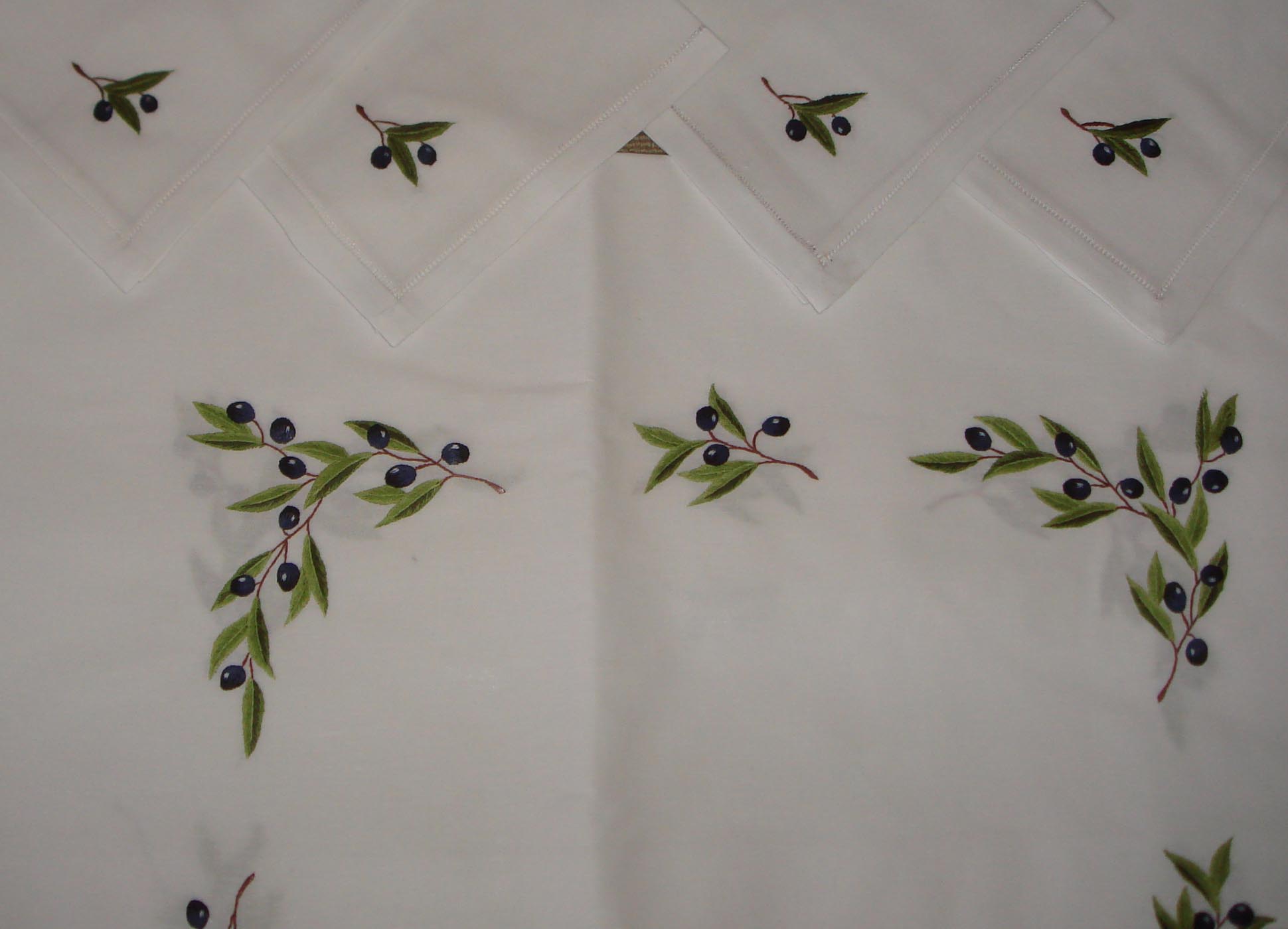 Hand Embroidered Linen, Table Clothes, Place Mats