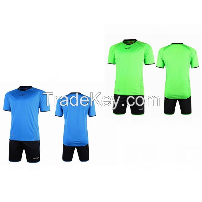 Kids football wear