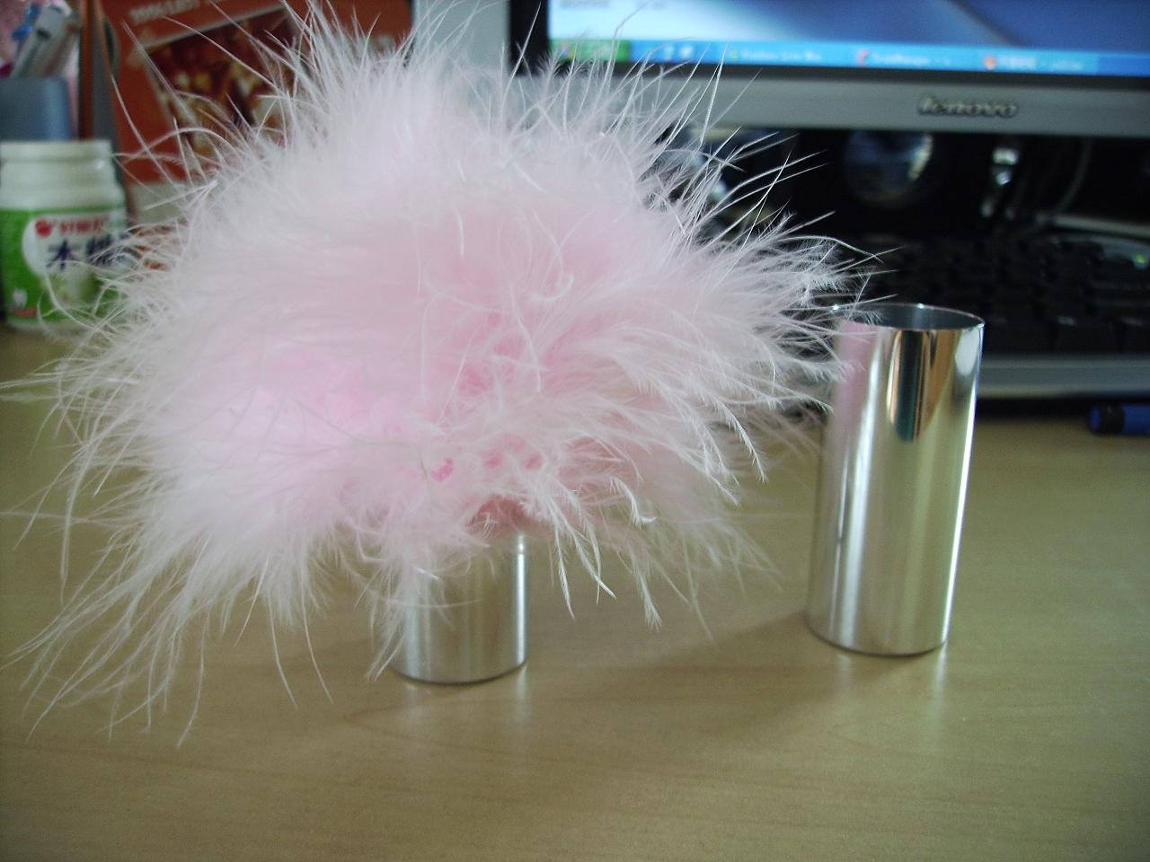 feather puff with aluminium tube