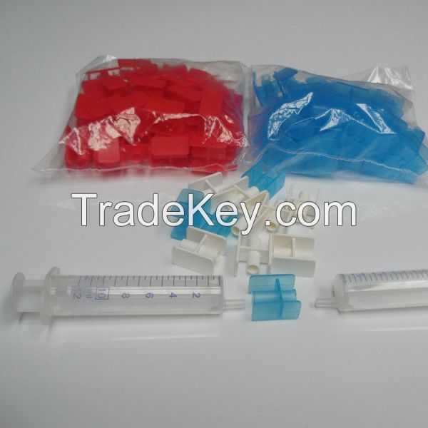 Plastic specimen container