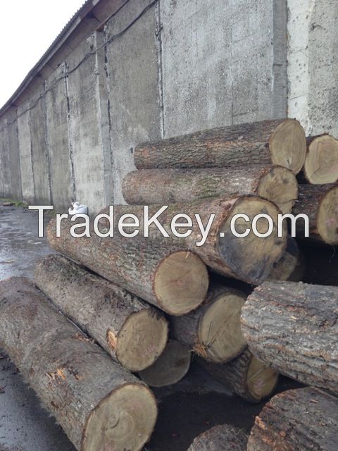 Round wood logs