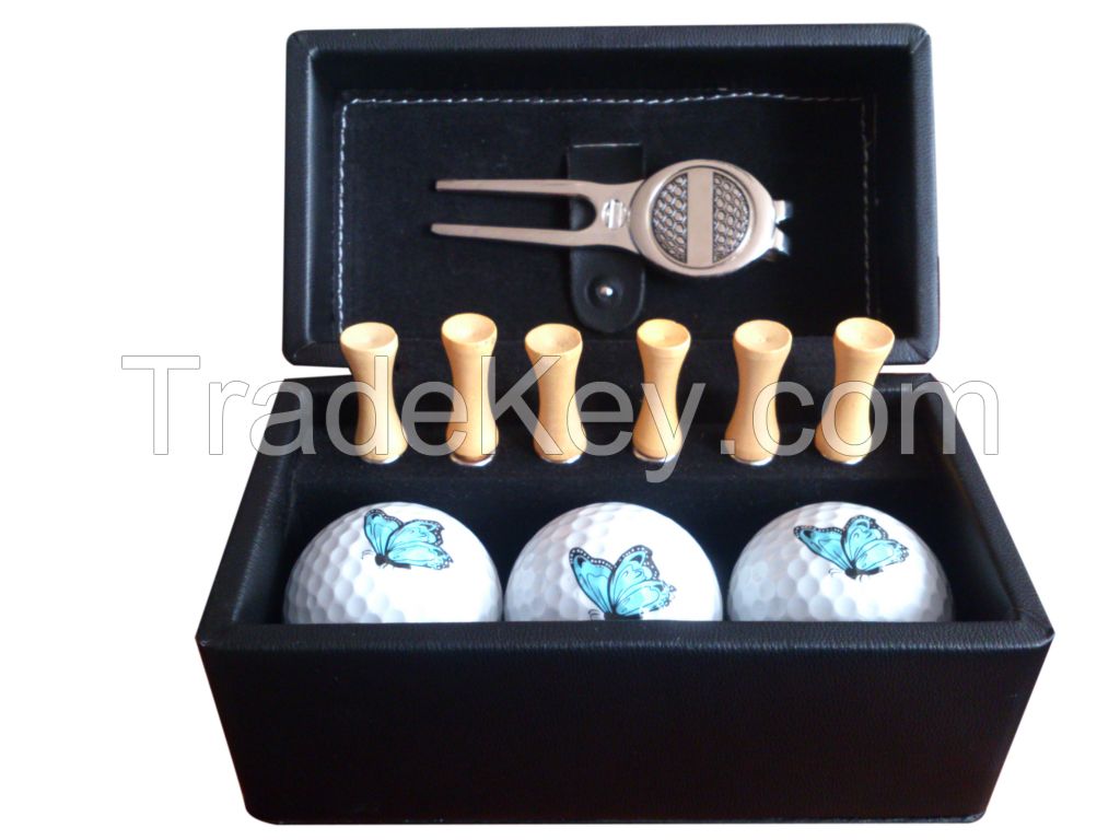 Golf gift set with golf  tee ÃÂ¯ÃÂ¼Ã¯Â¿Â½marker and golf ball 