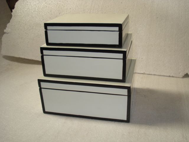 lacquer box high quality jewelry box handmade in Vietnam home decoration white color black line